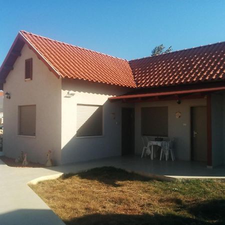 נוריות בגלבוע 1 Villa Nurit Bagian luar foto