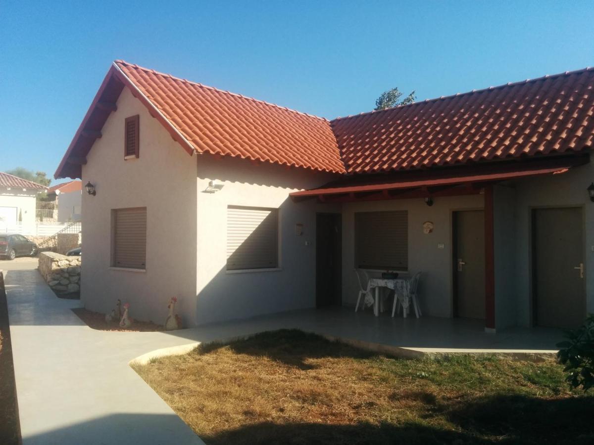 נוריות בגלבוע 1 Villa Nurit Bagian luar foto