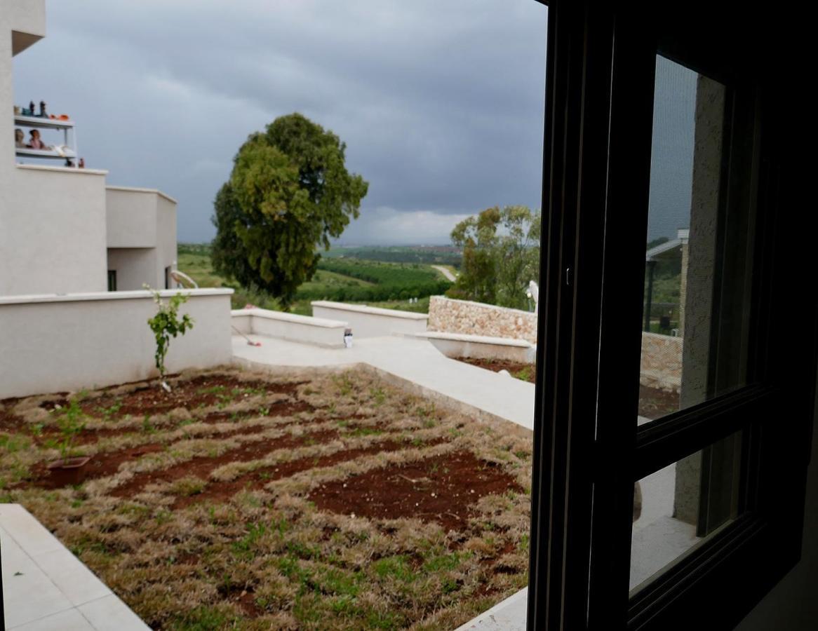 נוריות בגלבוע 1 Villa Nurit Bagian luar foto