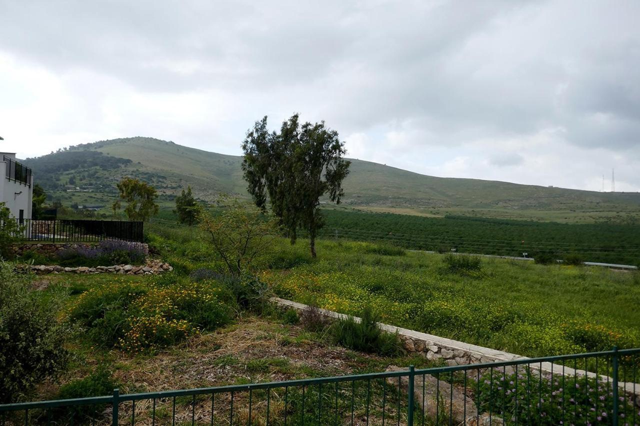 נוריות בגלבוע 1 Villa Nurit Bagian luar foto
